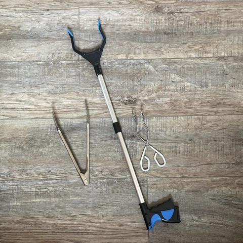 Kitchen tongs and grabber reacher tool